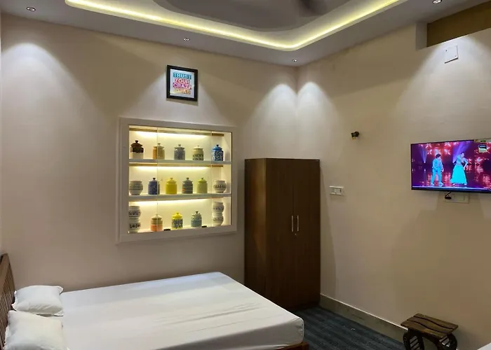Rudraksh ,A Luxury Home Stay In Varanasi