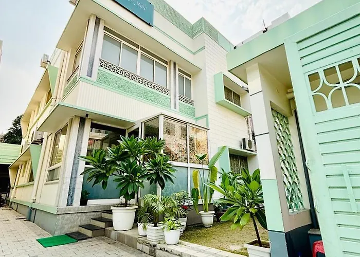 The Jais Boutique Stay