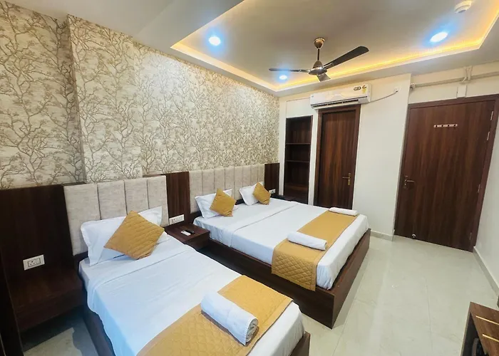 Hotel Deep Palace