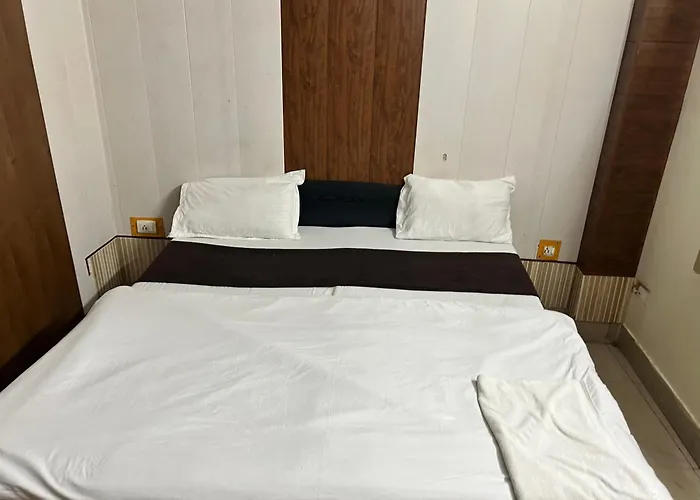 Hotel Royal Kashi Heritage Property Dashashawmedh River Ghat Property